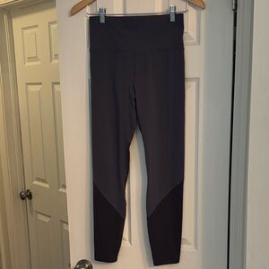 Vuori Women's Colorblock Studio Leggings Blue Size M